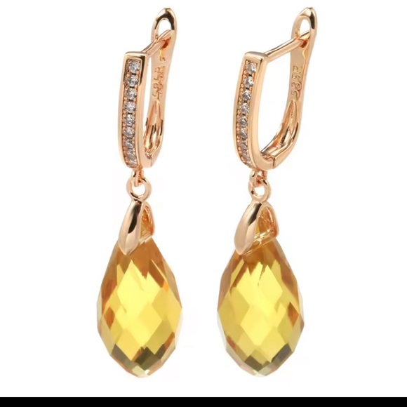 585/14k Gold Drop Earrings with Faceted Yellow Citrine Crystal Teardrops - Picture 5 of 5